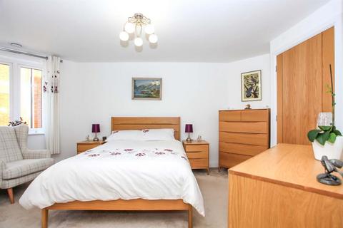 1 bedroom apartment for sale - Cranberry Court, Kempley Close, Hampton ,Peterborough, PE7 8QH