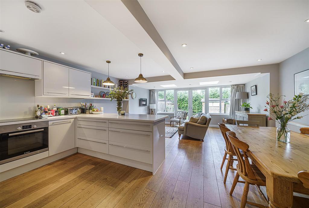 25 Linton Grove-7.JPG