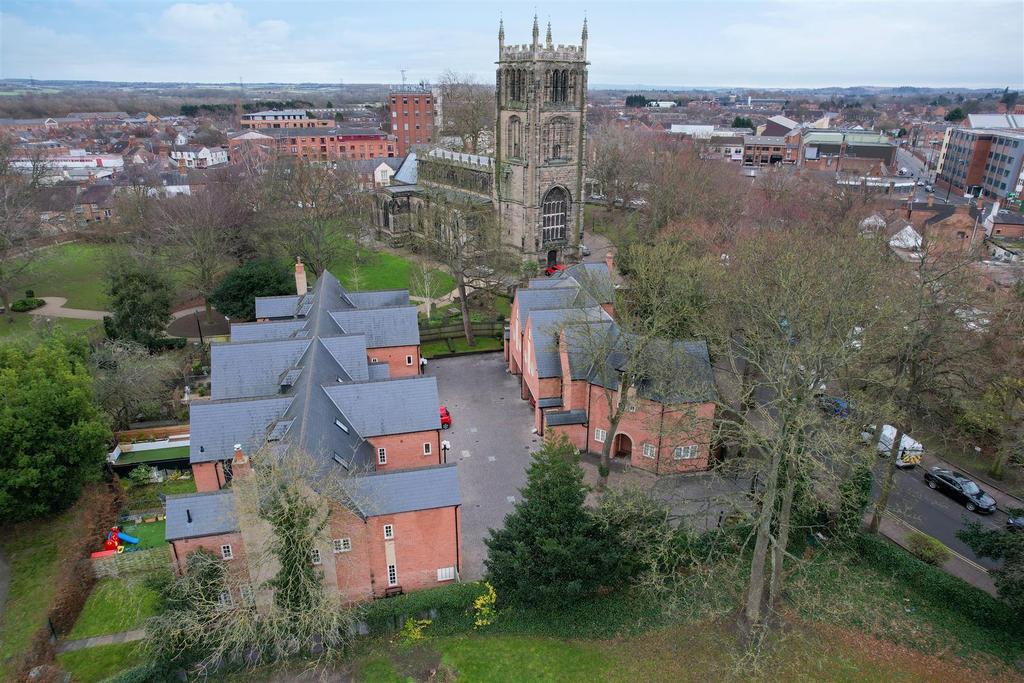 All Saints View, Loughborough 3 bed townhouse £350,000