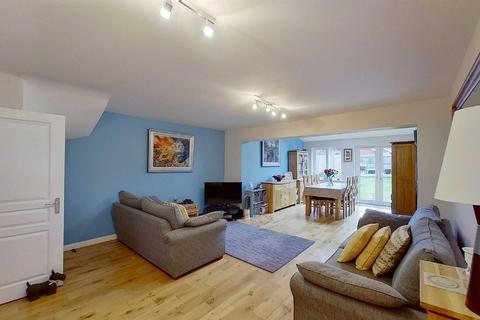 6 Littlestone Gate, Broughton, Milton Keynes, MK10 7DH