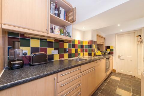 1 bedroom flat to rent, Battersea Bridge Road, London, SW11