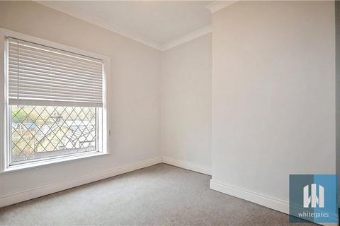 2 bedroom terraced house to rent, Huddersfield Road, Mirfield, West Yorkshire, WF14