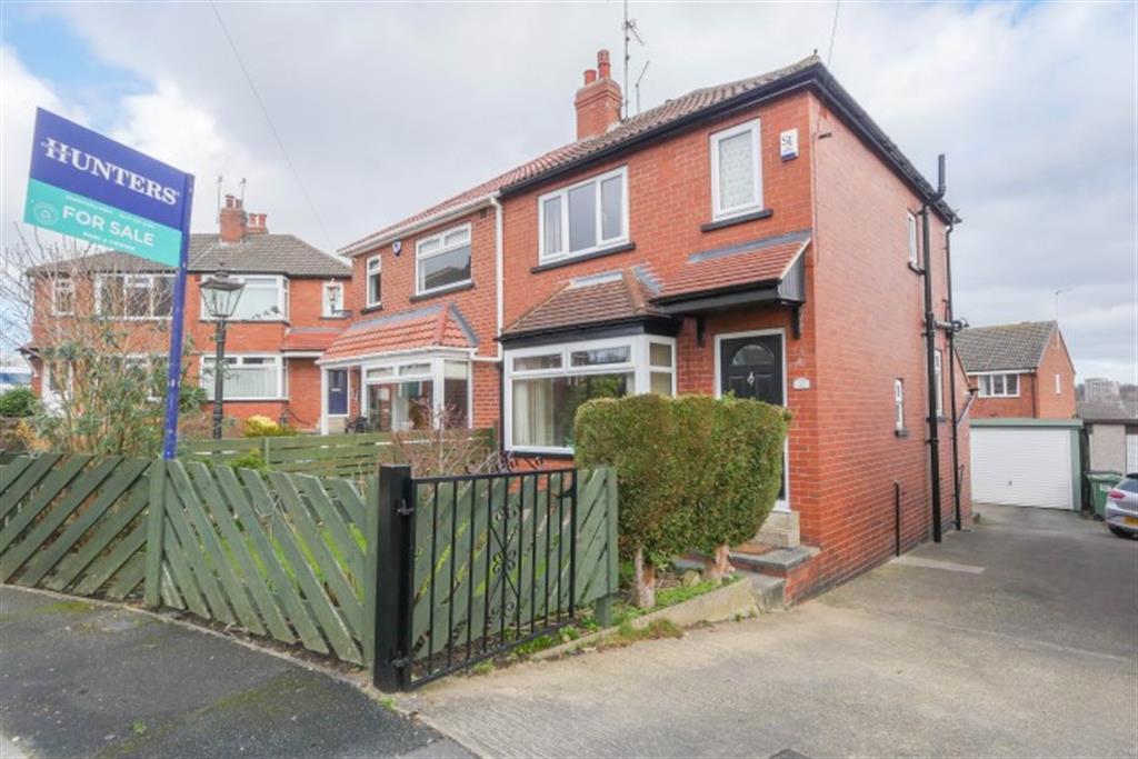 Hare Park Mount, Farnley, LS12 5LR 3 bed semidetached house £199,950