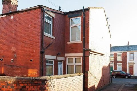 1 bedroom flat for sale - Roebuck Street, Ashton-on-Ribble, Preston, Lancashire, PR2 2JN
