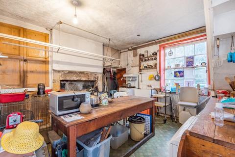 1 Hustlers Row, Leeds, LS6 4QH