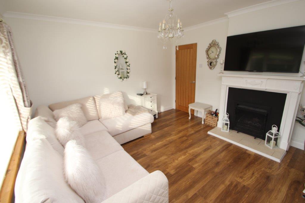 Lounge 1