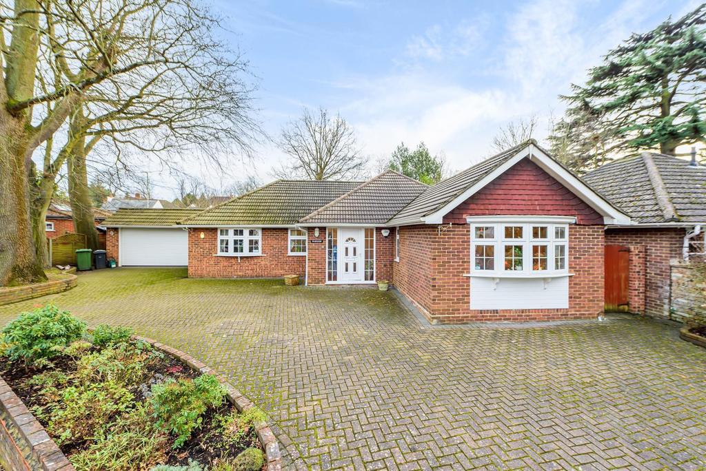 Foxhills Road, Ottershaw, KT16 3 bed detached bungalow £750,000