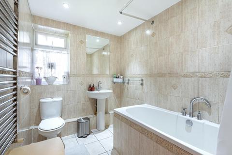 59 Lower Camden, Chislehurst, BR7 5JE