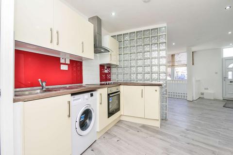 1 bedroom flat to rent, Friary Road, Peckham, London