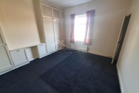 2 bedroom terraced house to rent, Brewery Lane, Dewsbury