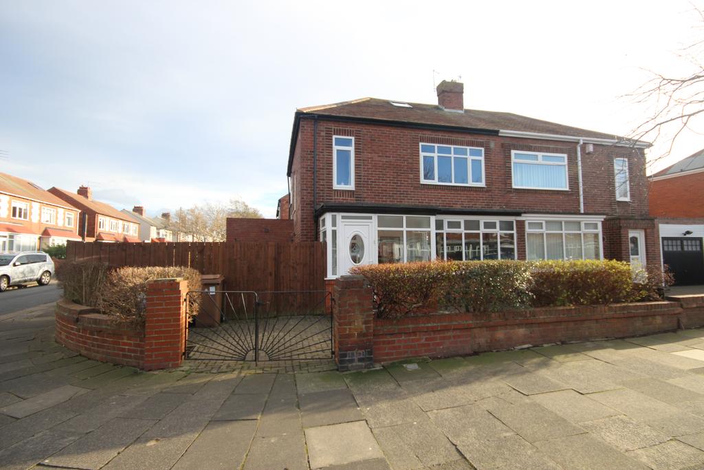 valley-gardens-monkseaton-whitley-3-bed-semi-detached-house-350-000