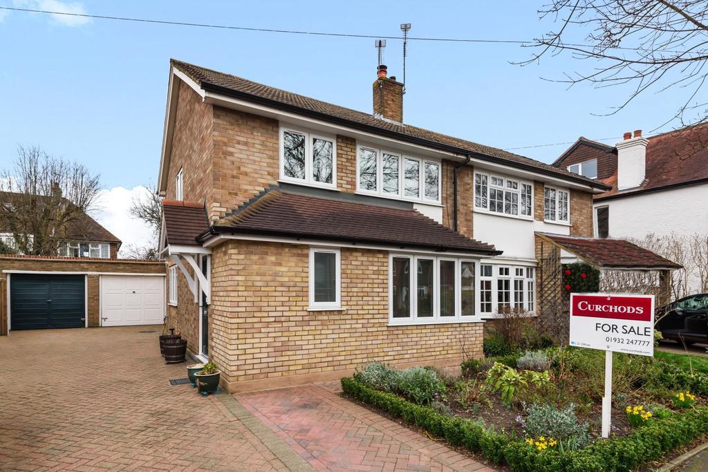 Thrupps Lane, Hersham, KT12 3 bed semidetached house £625,000