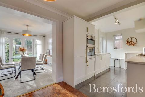 undefined, Long Ridings Avenue, Hutton, CM13