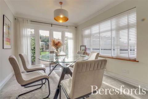 undefined, Long Ridings Avenue, Hutton, CM13
