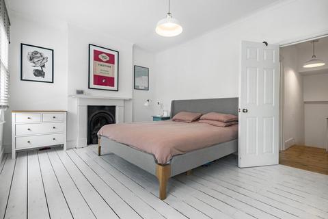 31 Howson Road, London, SE4 2AL