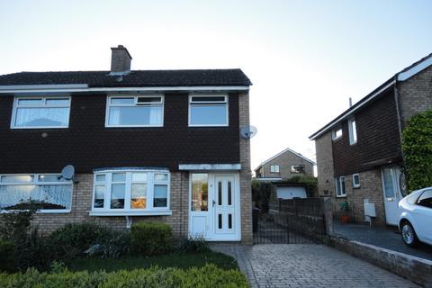 3 bedroom semi-detached house to rent, Swinburne Close, Sutton Hill, TF7