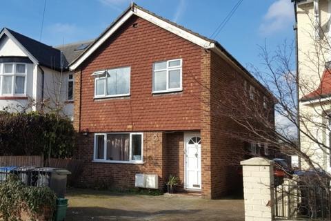 3 bedroom maisonette to rent, Gloucester Road, Kingston upon Thames KT1