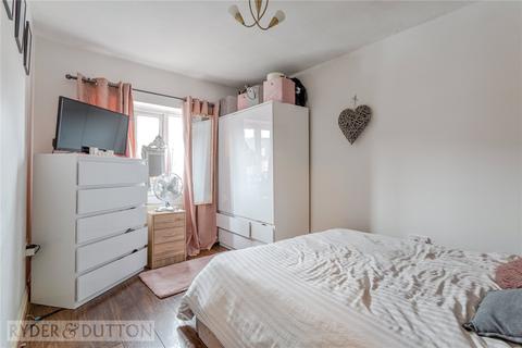 16 Cape Gardens, Shaw, Oldham, OL2 8PD