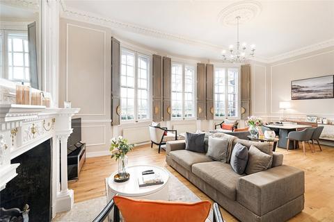 3 bedroom apartment to rent, Chelsea Embankment, London, SW3