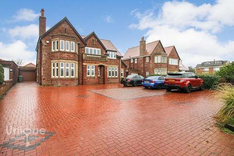 5 bedroom detached house for sale - Clifton Drive North,  Lytham St. Annes, FY8
