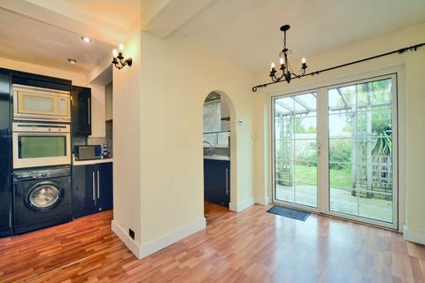 16 Sunbury Road, Cheam, Sutton, SM3 9AR