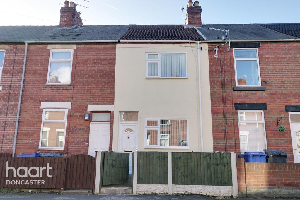 Ronald Road, Balby, Doncaster 2 bed terraced house for sale £80,000