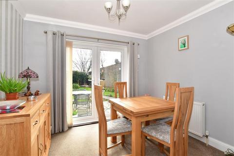 3 Copperhouse Road, Rochester, ME2 2TQ