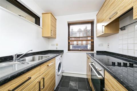 2 Ryde Place, Twickenham, TW1 2EH