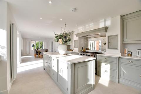 Orchard Heights Mill Lane, Harbledown, Canterbury, CT2 8NQ