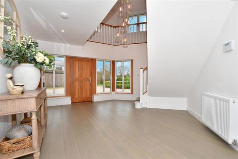Orchard Heights Mill Lane, Harbledown, Canterbury, CT2 8NQ