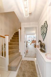 20 Mclaren Place, Morley, Leeds, LS27 0FS