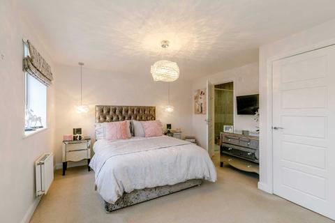 20 Mclaren Place, Morley, Leeds, LS27 0FS