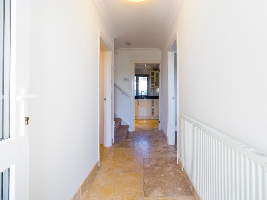 Southlands Drive, West Cross... 3 bed semidetached house £1,295 pcm
