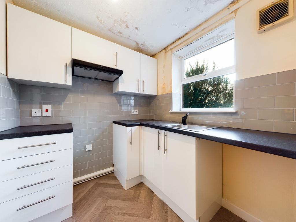 Dumbarton Court House, Brynmill... 1 bed flat £80,000