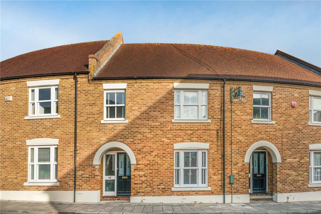 Orient Place, Canterbury, Kent, CT2 4 bed terraced house £375,000