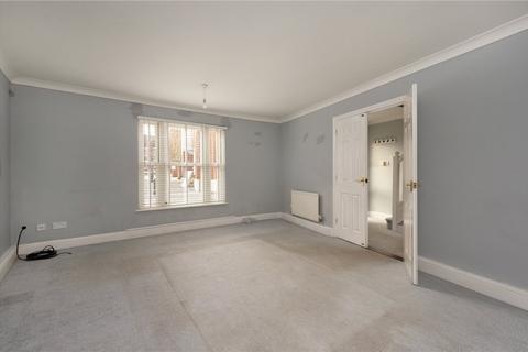 25 Orient Place, Canterbury, CT2 8AW