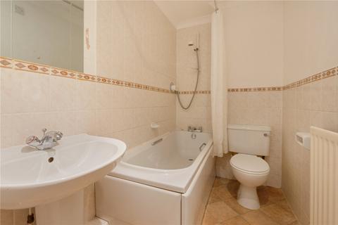25 Orient Place, Canterbury, CT2 8AW