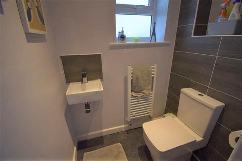 2 Cedar Drive, Syston, Leicester, LE7 2PS