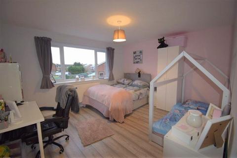 2 Cedar Drive, Syston, Leicester, LE7 2PS