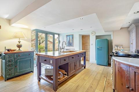 4 bedroom detached house to rent, Hebden Road, Grassington, Skipton, BD23 5LH