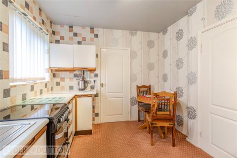 9 Calder Grove, Shaw, Oldham, OL2 7XH
