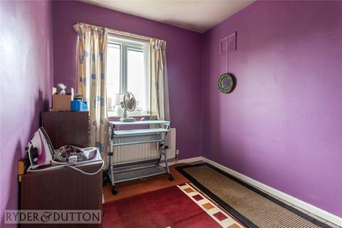 9 Calder Grove, Shaw, Oldham, OL2 7XH