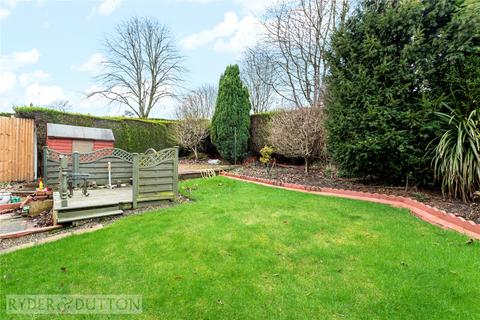9 Calder Grove, Shaw, Oldham, OL2 7XH