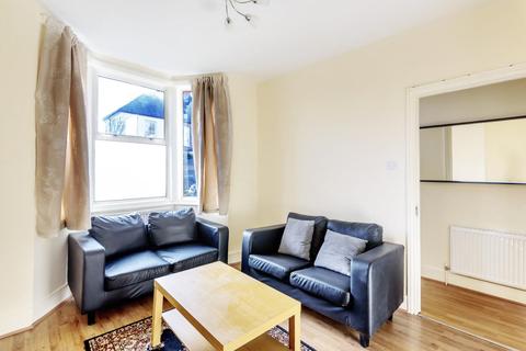 37 Richmond Road, Bounds Green, London, N11 2QR