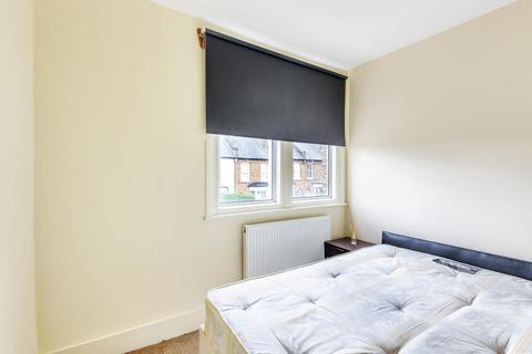 37 Richmond Road, Bounds Green, London, N11 2QR