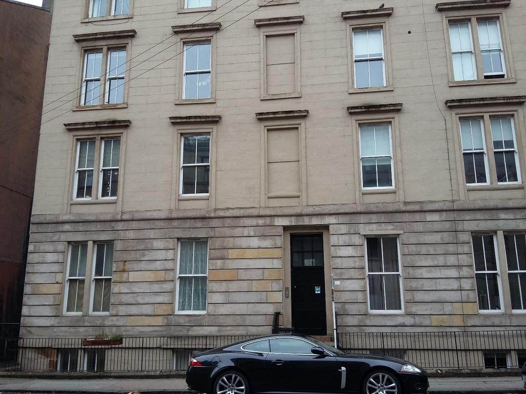 West End Park Street, Woodlands, Glasgow, G3 2 bed flat £1,200 pcm (£