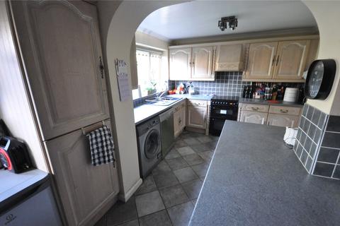 22 Cromwell, Freshbrook, Swindon, SN5 8LZ