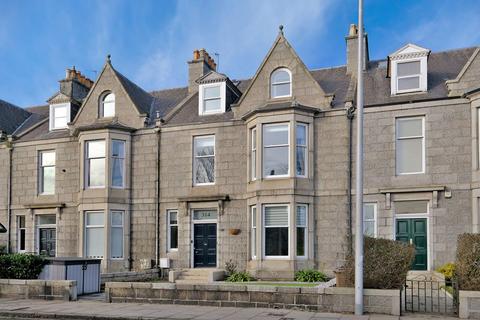 6 bedroom terraced house to rent, Great Western Road, Aberdeen, AB10