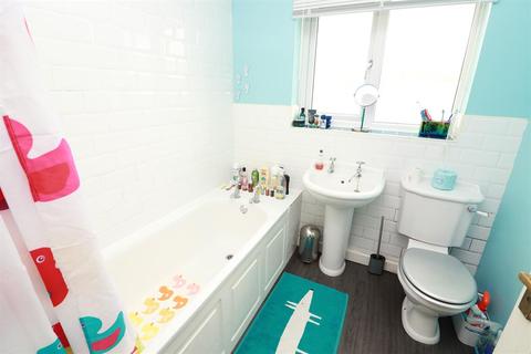 30 Slimbridge Close, Yate, Bristol, BS37 8XY