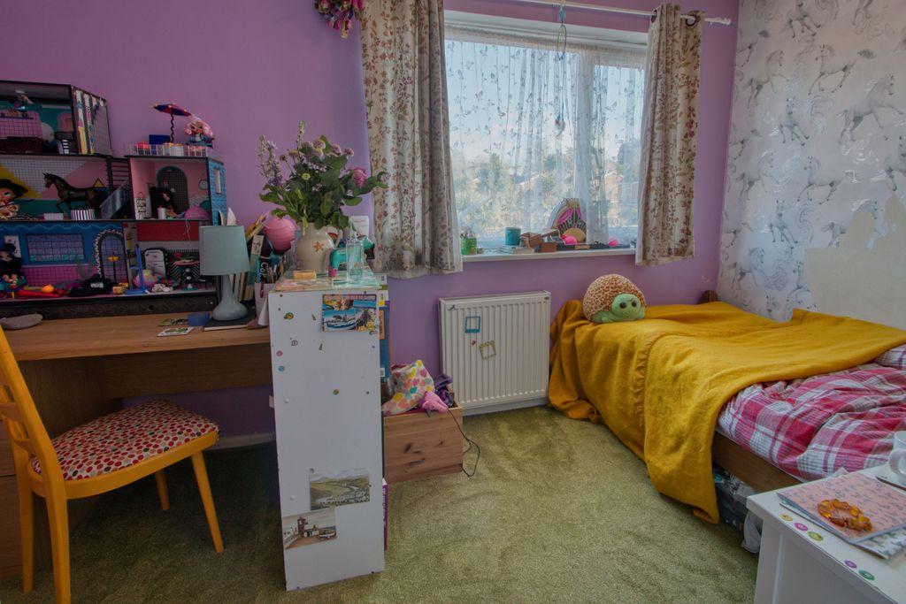 Bedroom 3 (Double)